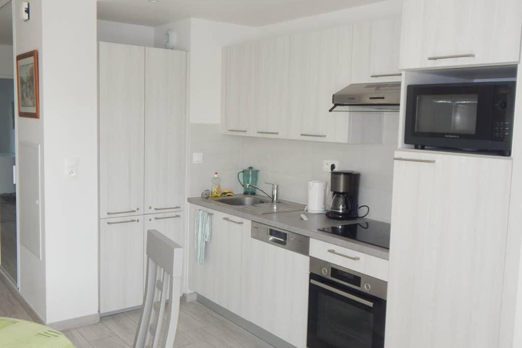 Saint Malo Bel Appartement Neuf Pres Gare Plage Sillon Intramuros Parking Prive Exteriör bild