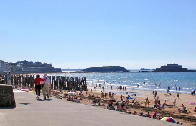 Saint Malo Bel Appartement Neuf Pres Gare Plage Sillon Intramuros Parking Prive Exteriör bild